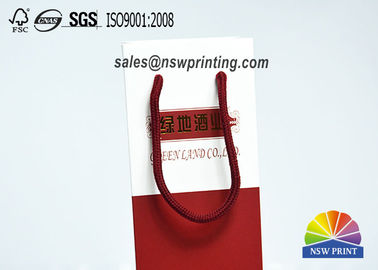 Portable 250g Art Paper Wine Packaging Bags With Spot Color Printing