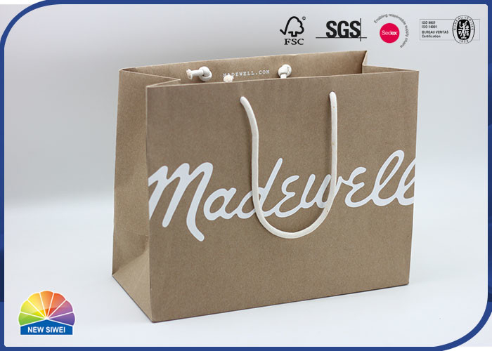 Sac d'impression d'écran en soie de sac de Matte White Logo Kraft Paper grand pour l'habillement avec la corde