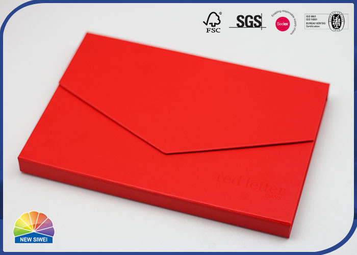 Boîte-cadeau de papier fait sur commande de couleur de Pantone avec l'emballage de luxe spécial de produit de Desigm