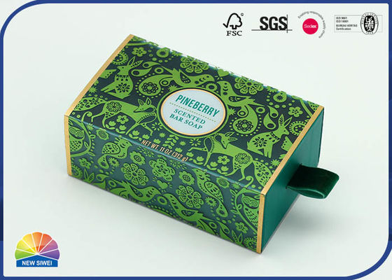 Vert emboutissant la boîte de paquet de cadeau de papier de tiroir d'ANIMAL FAMILIER avec la poignée de flocage